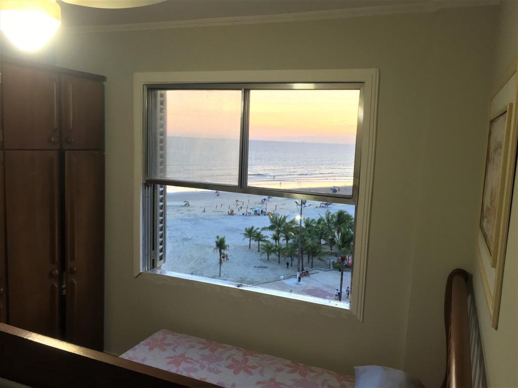 Apartamento Frente Ao Mar Em Praia Grande Appartement Praia Grande  Buitenkant foto